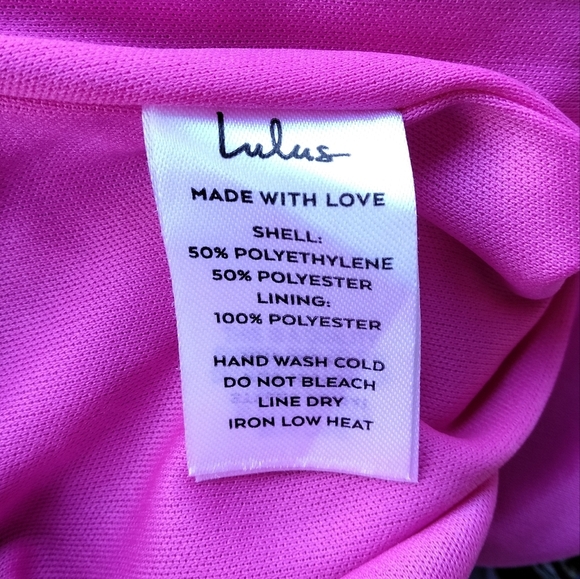 Lulu's Come My Way Magenta Sequin Mini Skirt Size Medium - Picture 7 of 7